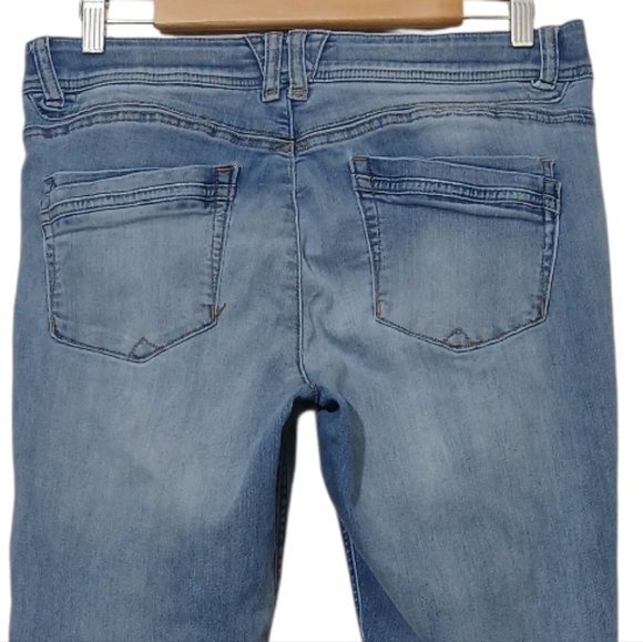 Democracy Ab Solution Jeans Skinny Blue Light Wash Distressed Stretch Denim - Picture 5 of 9